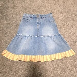 Mudd Vintage Denim Fabric Lace Skirt Excellent Pre-loved Condition